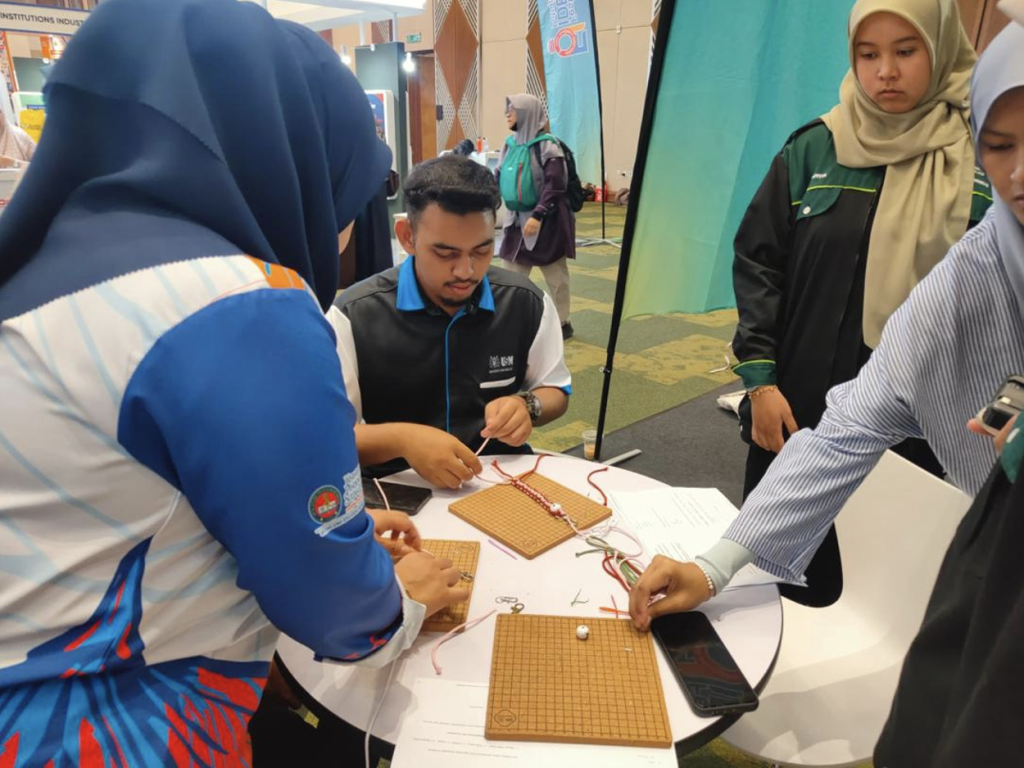 UPSI Perkasa Warisan dan Inovasi Komuniti melalui Dua Projek FSKIK di Festival Idea Putrajaya 2025